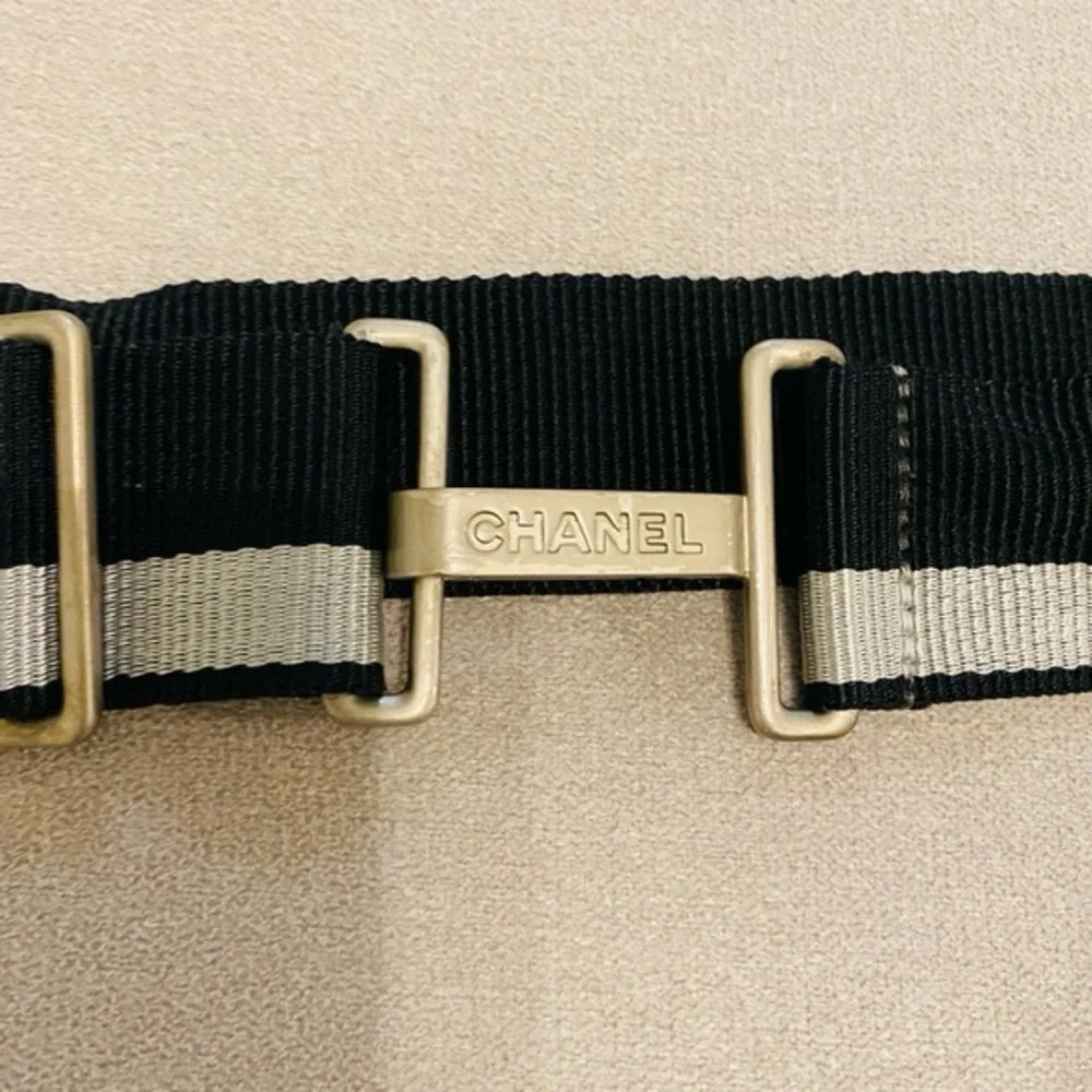 CHANEL Travel Bag - Picture 3 of 16